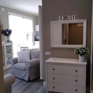 Momhouse - - Cagliari